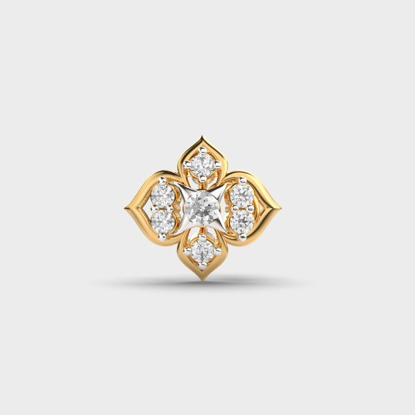 Quatrefoil Diamond Nose Pin with Princess-Cut Center Stone - Image 1