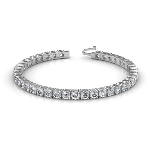 Timeless Prong-Set Tennis Bracelet with 0.20 CT Round Diamonds - Image 1